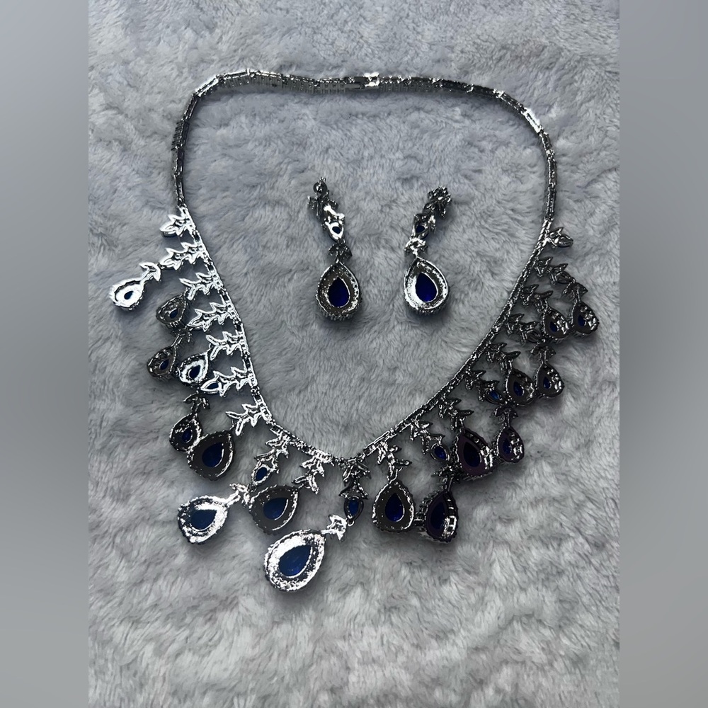 EleQueen Necklace And Earrings Jewelry Set For Bridal, Party, Costume, Birthday - Picture 5 of 8
